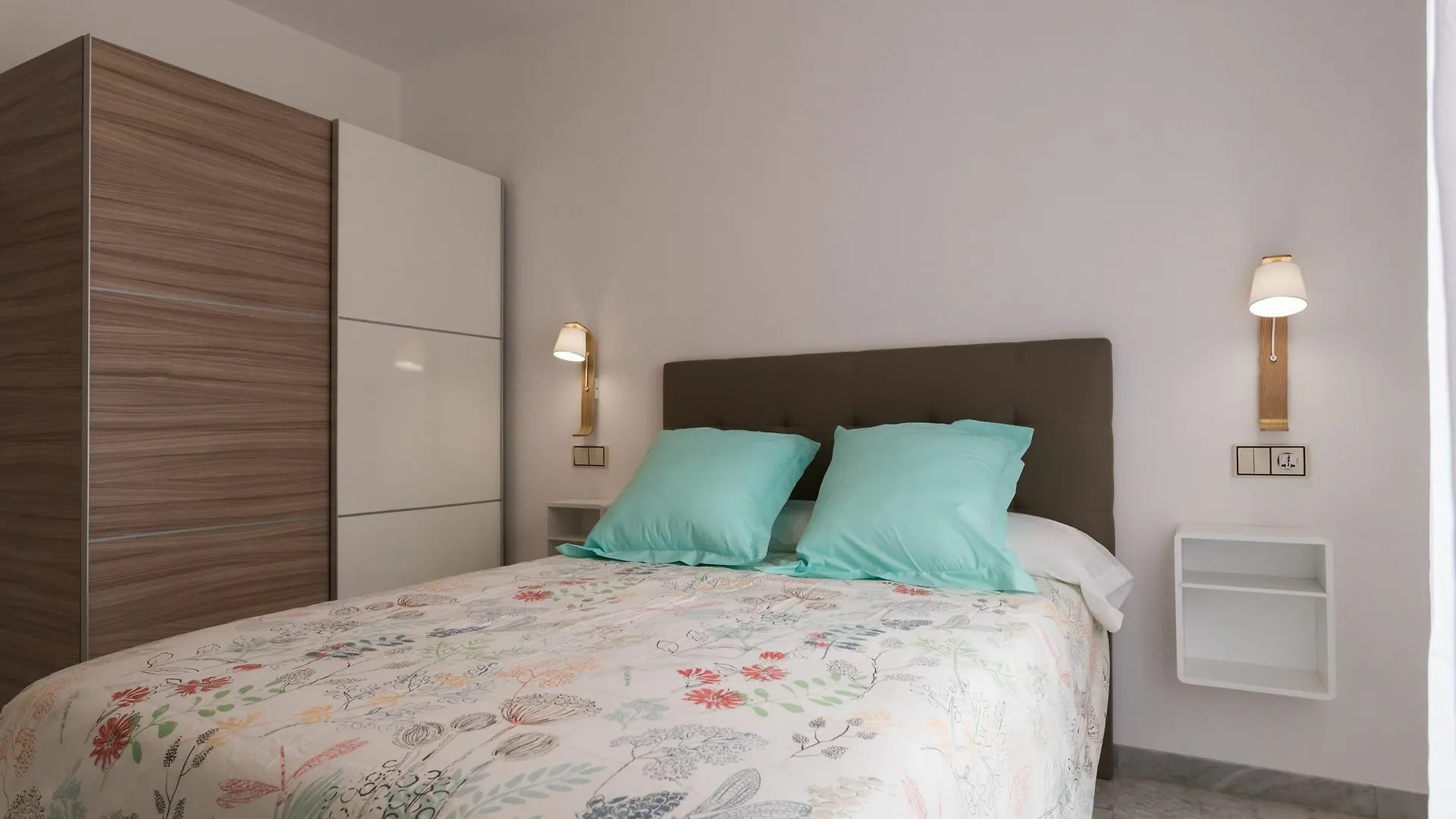 Casa Luz - Mezquita Apartment Cordoba