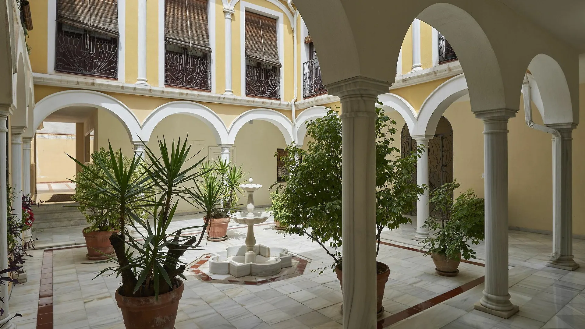 Casa Luz - Mezquita Apartment Cordoba